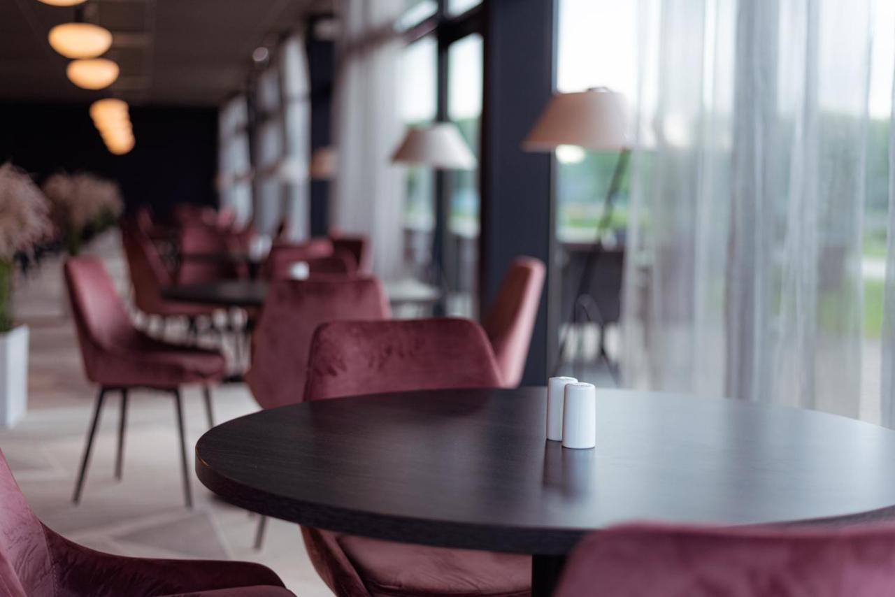 Meri Seaside Hotel & Spa كوريسارِ المظهر الخارجي الصورة
