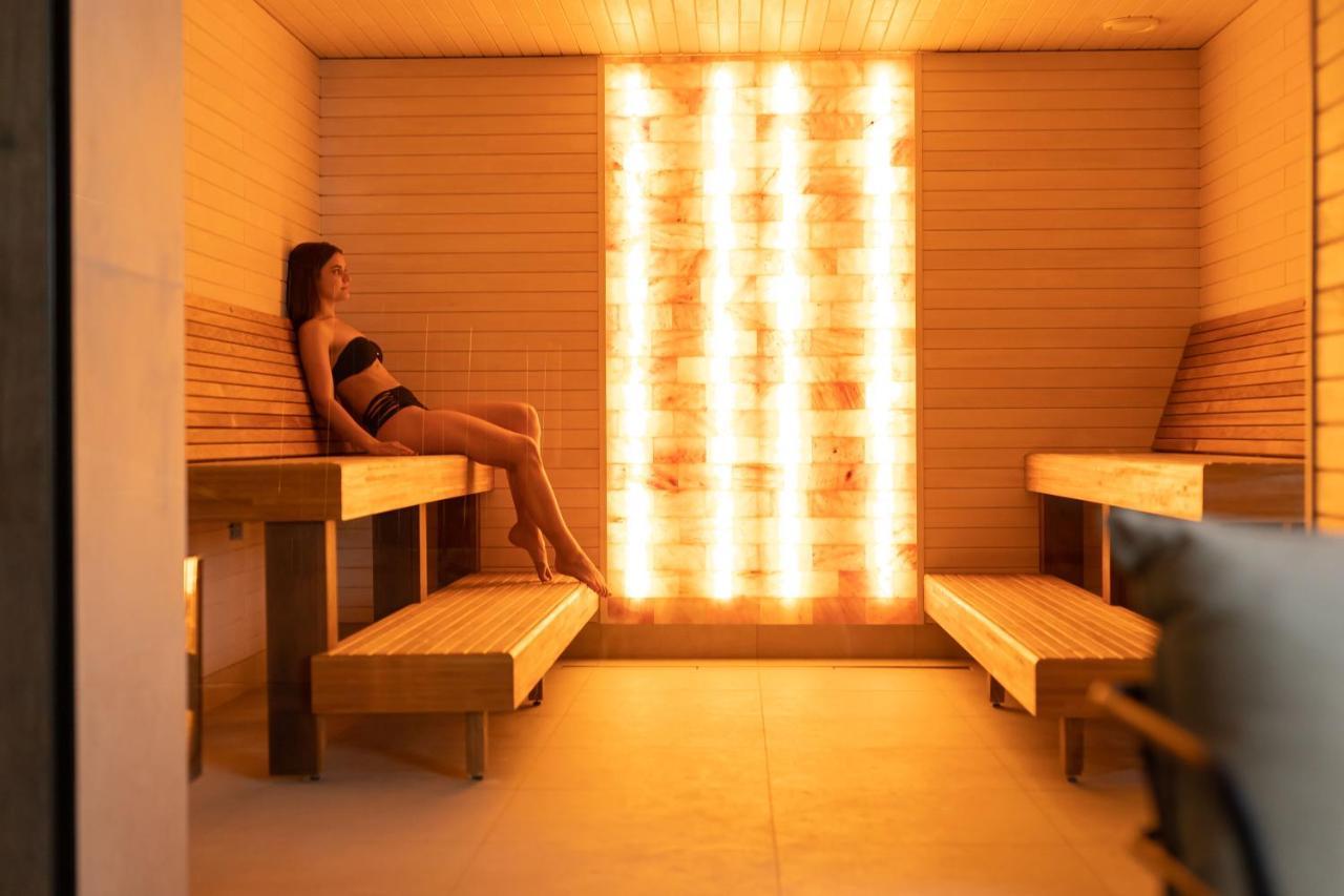 Meri Seaside Hotel & Spa كوريسارِ المظهر الخارجي الصورة