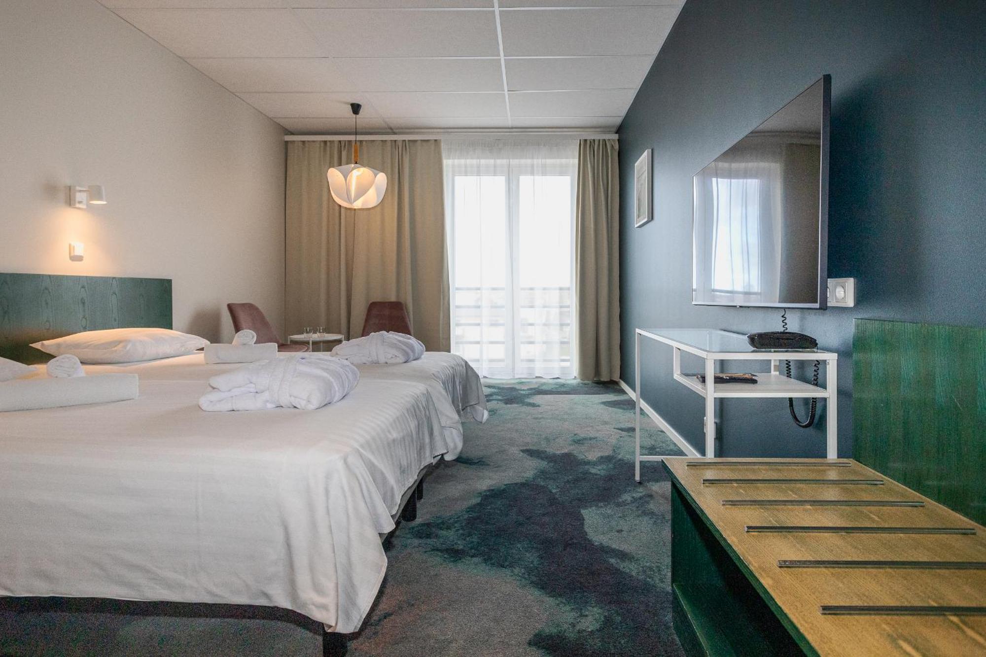 Meri Seaside Hotel & Spa كوريسارِ المظهر الخارجي الصورة